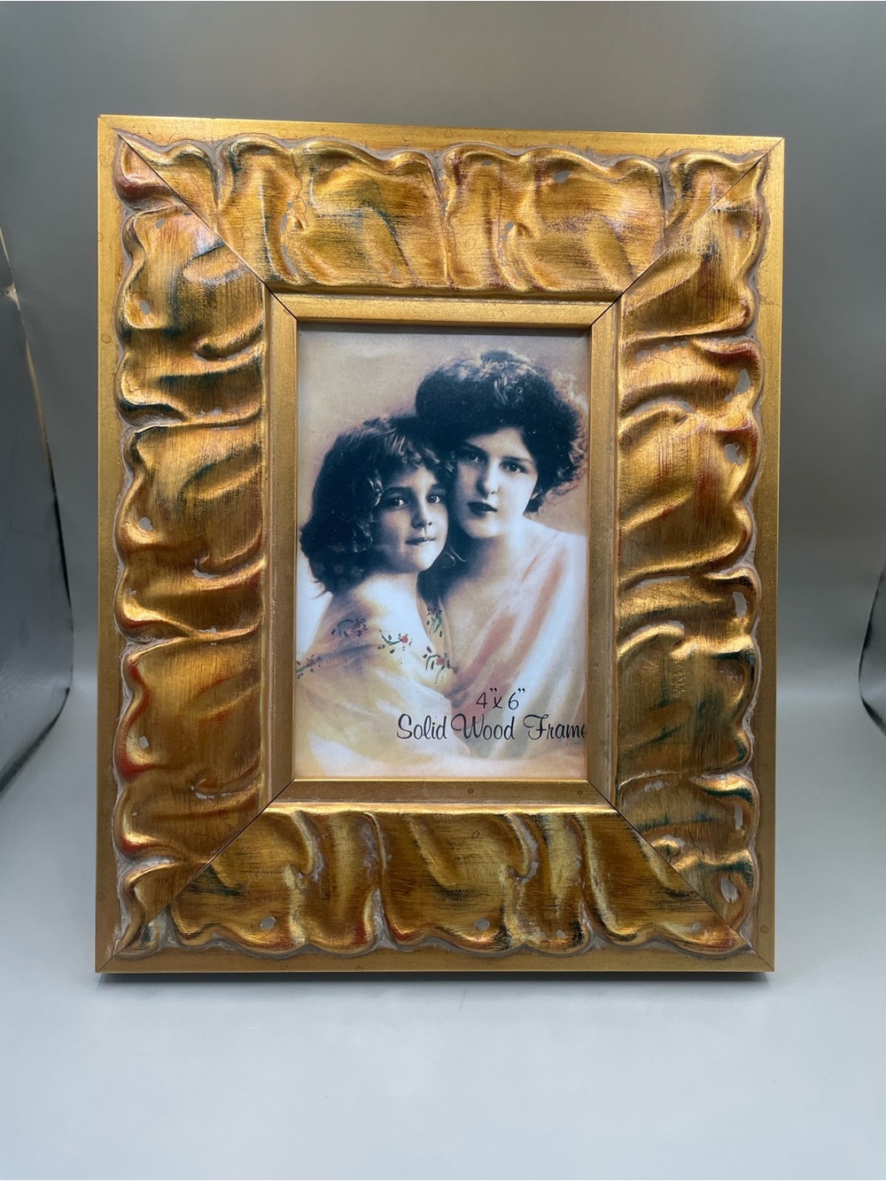 The Bombay Company Gold Solid Wood 4x6” Photo Picture Frame Heavy Gorgeous